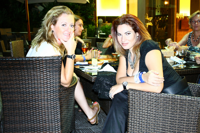 InterNations Black And White 5th Anniversary 